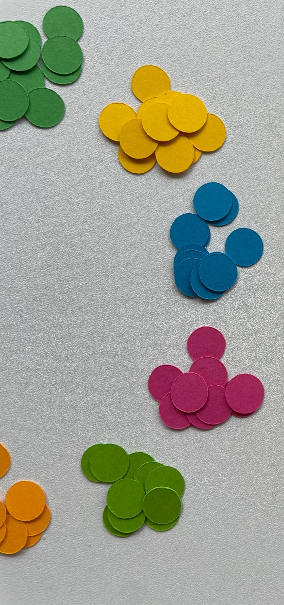 1cm Multicoloured rainbow dots