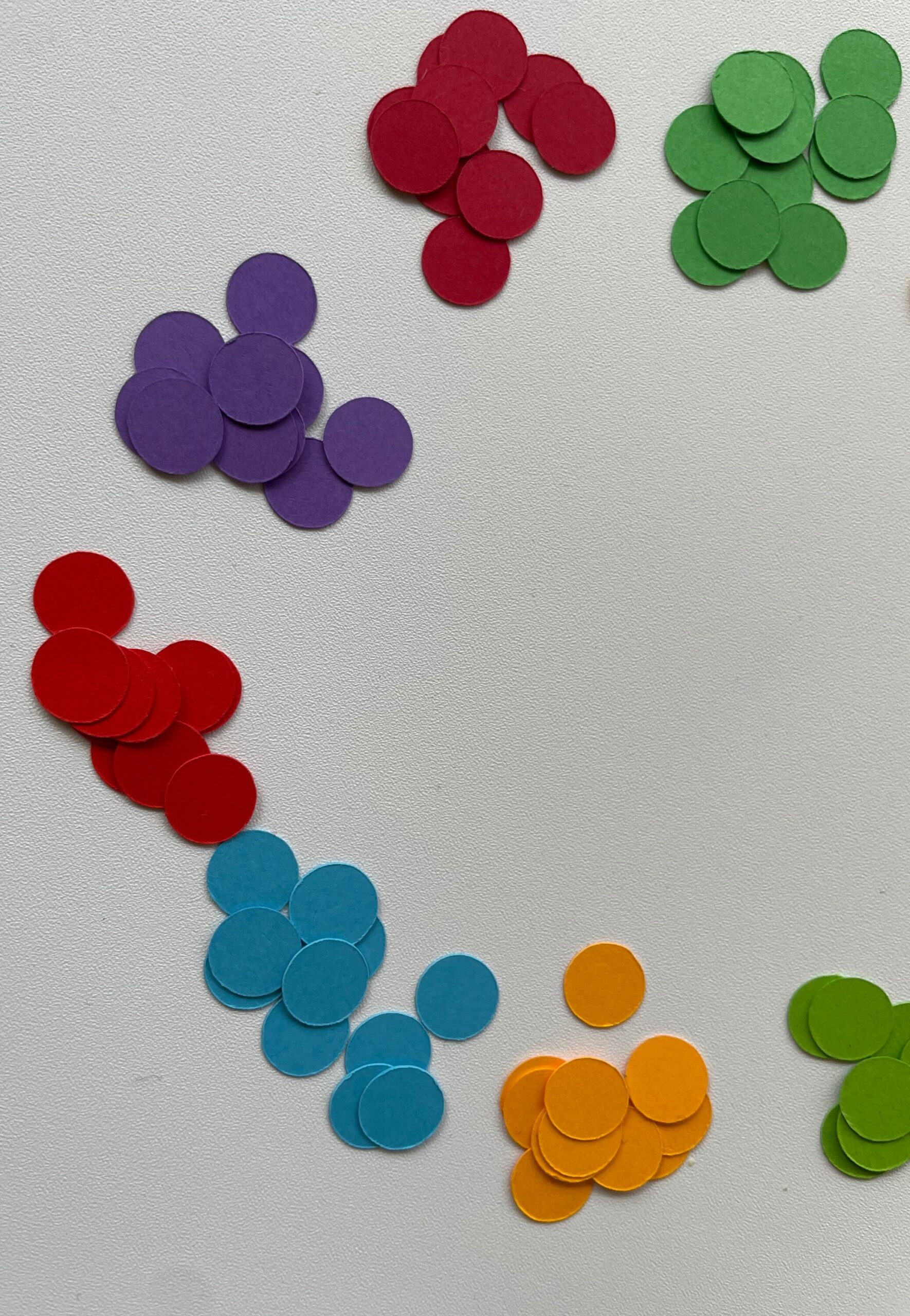 1cm Multicoloured rainbow dots